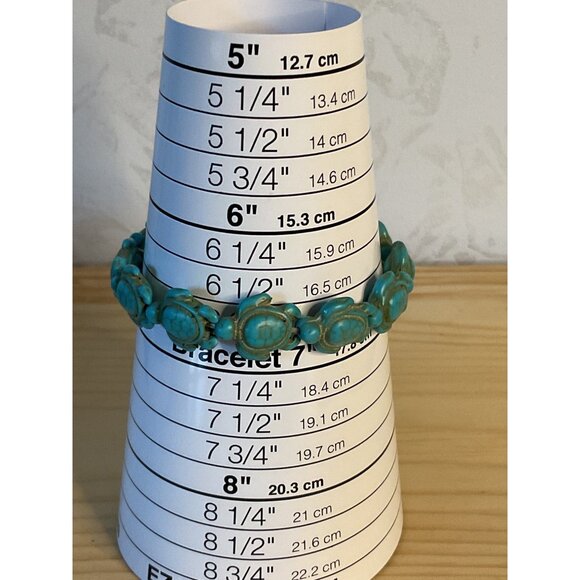 Stretchy Turtle Bracelet With Turquoise Beads - Picture 3 of 3